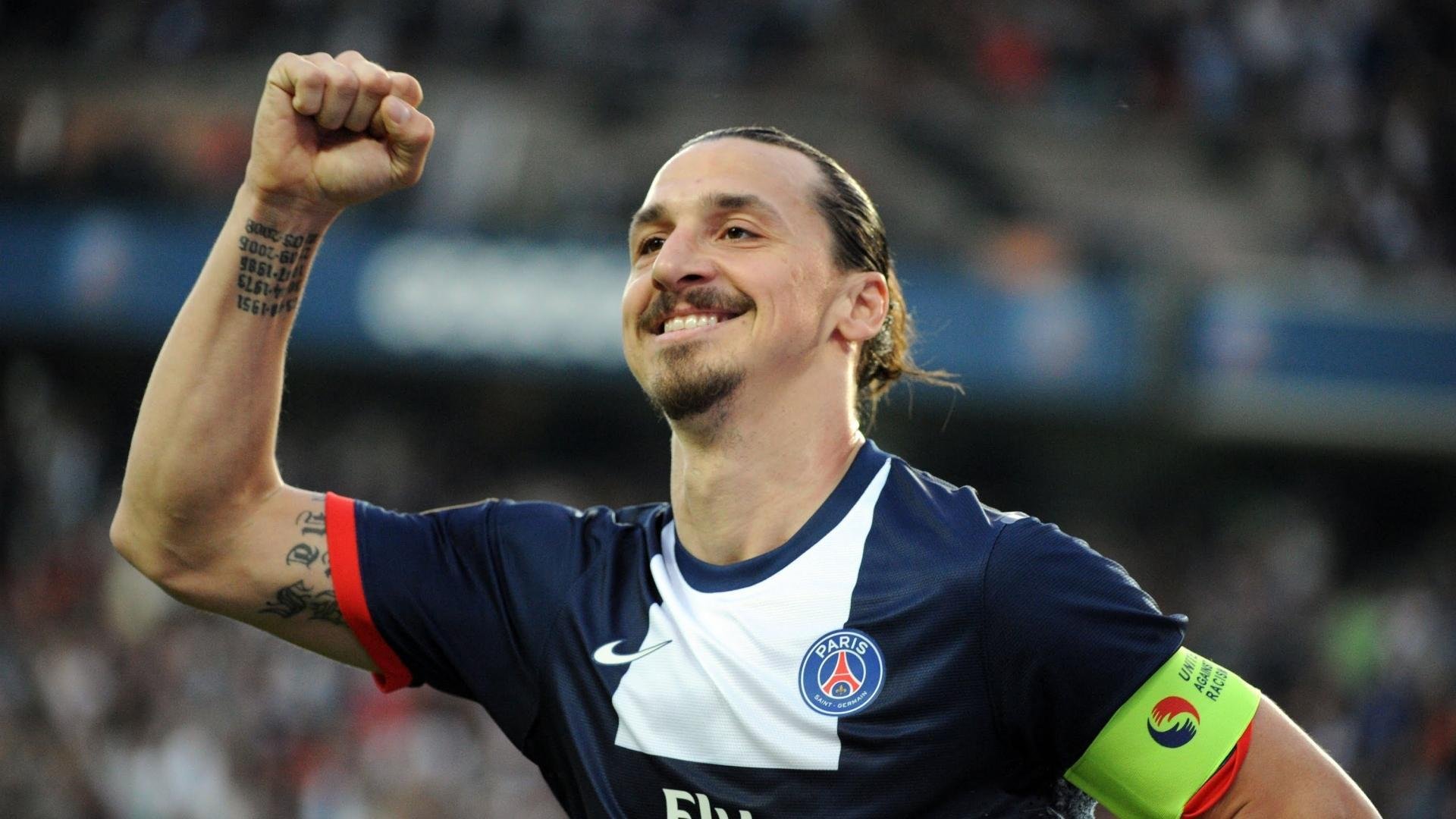 开云体育俱乐部官网-球员比赛高光瞬间回顾，足球高光时刻